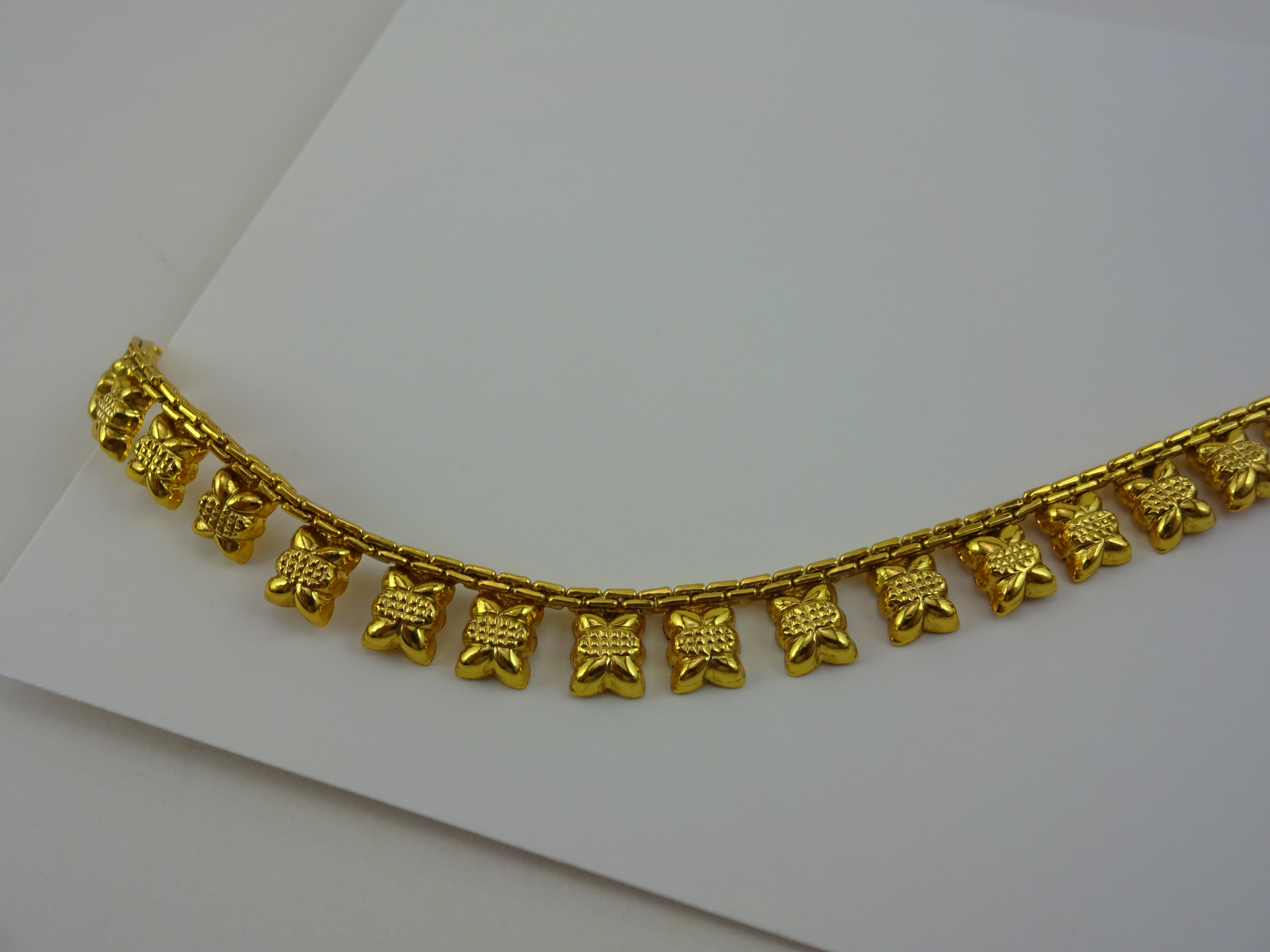 latest gold anklet designs