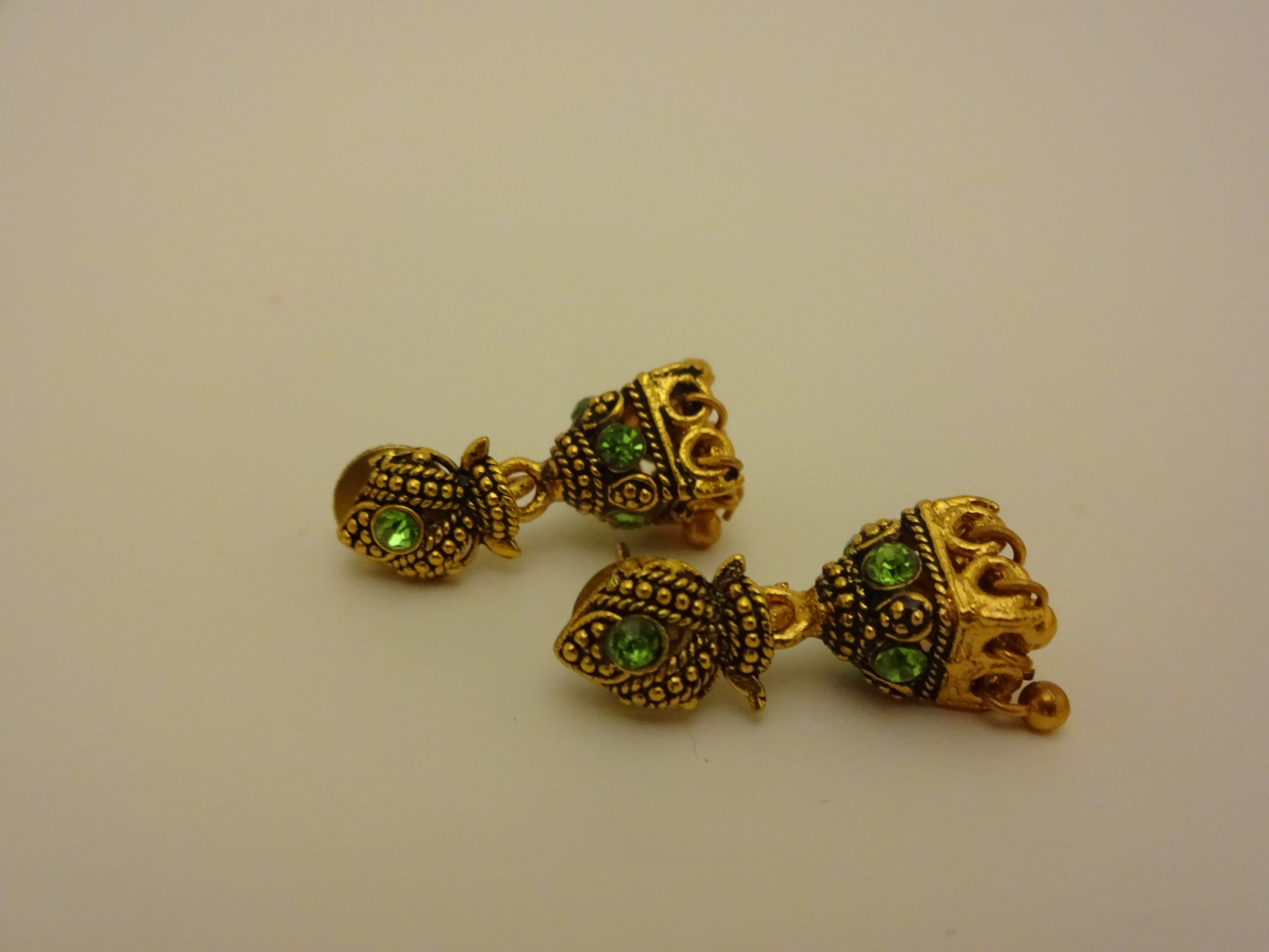 gold mini jhumka design